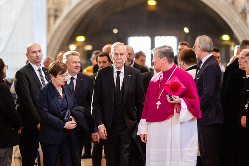 Stephansdom: Österreich nahm Abschied von Papst Franziskus / Erzdiözese Wien/ Schönlaub, Stephan Schönlaub Stephansdom: Österreich nahm Abschied von Papst Franziskus