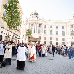 Fronleichnam 2025 / Erzdiözese Wien/ Schönlaub