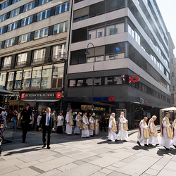 Fronleichnam 2025 / Erzdiözese Wien/ Schönlaub