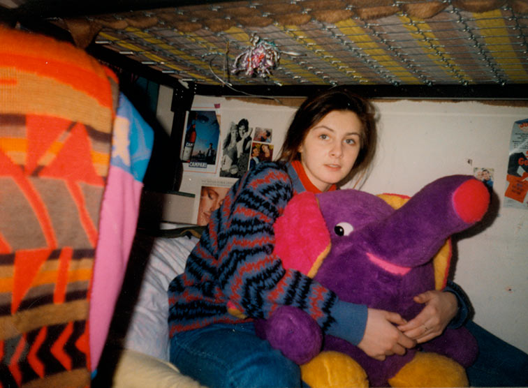 Belmas neues Zuhause 1992: ein Stockbett im Pfarrheim der Pfarre Penzing St. Jakob. 