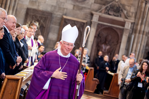 Stephansdom: Österreich nahm Abschied von Papst Franziskus / Erzdiözese Wien/ Schönlaub, Stephan Schönlaub Stephansdom: Österreich nahm Abschied von Papst Franziskus